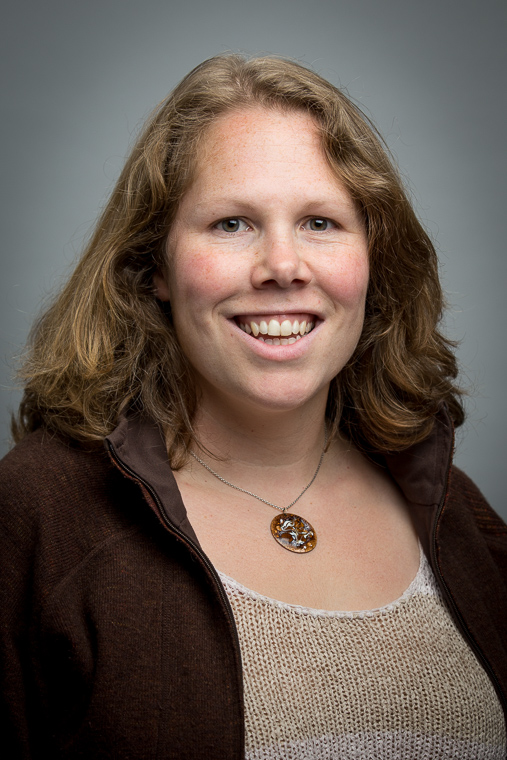 Ellie_Fields_headshot