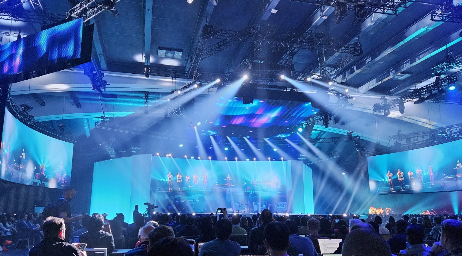 Snowflake Widens Analytics and AI Attain at Summit 25 Snowflake Widens Analytics and AI Attain at Summit 25